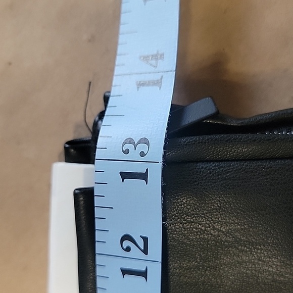 Zara Size M Black Faux Leather Leggings / Skinny Pants, NEW with Tag - Picture 4 of 15